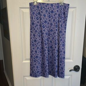 Women’s slip skirt size M